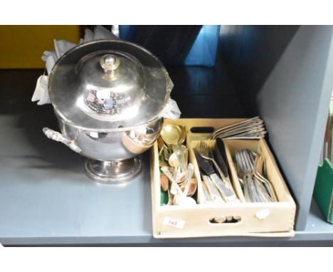 A Walker &amp; Hall of Sheffield silver plate lidded tureen, decorated with ribbon pattern rims, h24cm, sold together with a 