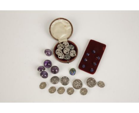 A MIXED COLLECTION OF BUTTONS AND DRESS STUDS in silver and base metal, including a Liberty &amp; Co. example with green and 