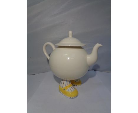 A CARLTON WARE TEAPOT WITH FEET 