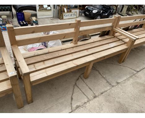 A MODERN HEAVY DUTY WOODEN SLATTED GARDEN BENCH 