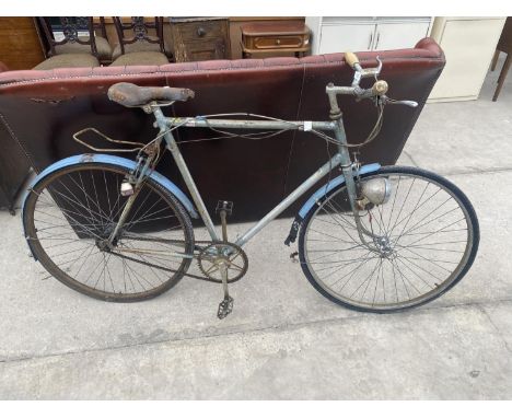 A VINTAGE DAWES CYCLES GENTS BIKE 