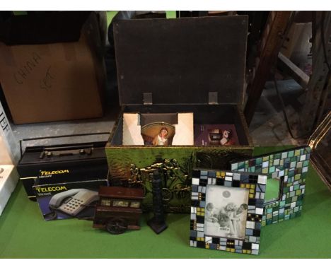 A BRASS COAL BOX, A RADIO, A CD HOLDER AND A MOSAIIC MIRROR AND FRAME 