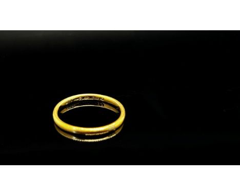 22ct wedding ring, size M/N, 2.1g 