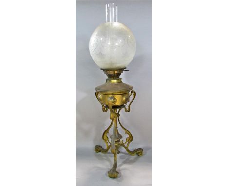A good example of a copper and brass Art Nouveau Hinks Lever No 2 oil lamp complete with wicks and burner, floral shade and c
