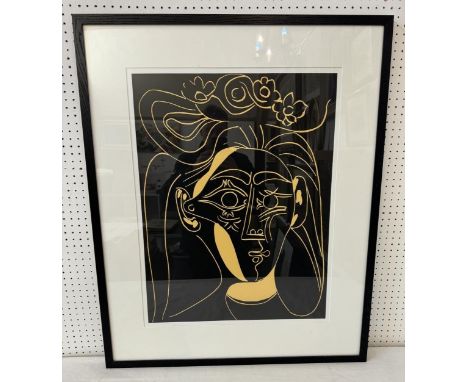 After Pablo Picasso (1881-1973) - 'Woman with a Hat in Bloom', print in colours, mounting dimensions: 65 x 50 cm, frame dimen