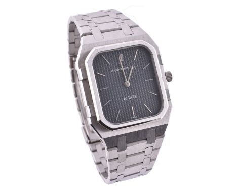Audemars Piguet, Stainless steel bracelet watch, no. B5448   Movement: Cal. 2511, quartz, 1 jewel   Case: Stainless steel cas