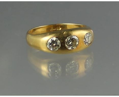 18CT GOLD THREE STONE DIAMOND RING. Estimated total diamond weight 1.2cts. Ring size M. Weight 10g approx. (B.P. 21% + VAT)Co