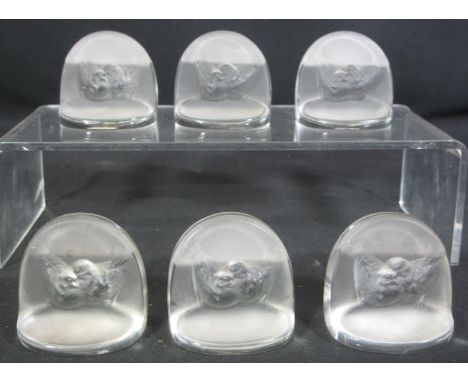 SET OF SIX R LALIQUE 'PINSONS' CLEAR AND OPAQUE GLASS PLACE CARD OR MENU HOLDERS each moulded with two finches, five of them 