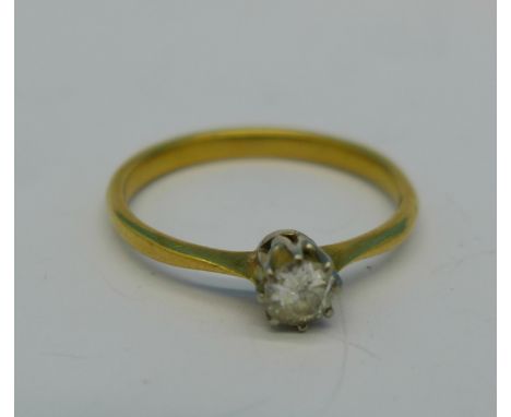 An 18ct gold and diamond solitaire ring, 2.5g, R