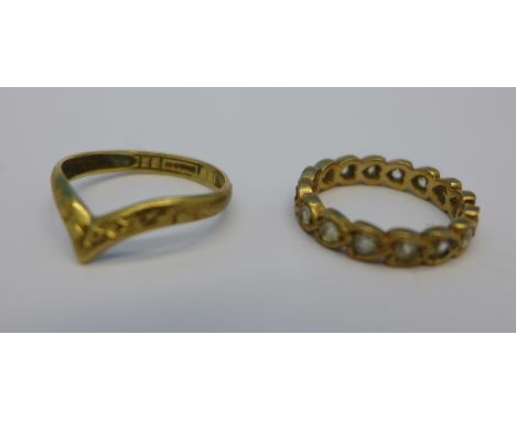 A 9ct gold eternity ring, a/f, and a 9ct gold wishbone ring, 3.9g, L and N