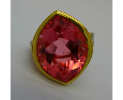 A silver gilt, pink quartz and diamond set ring, P