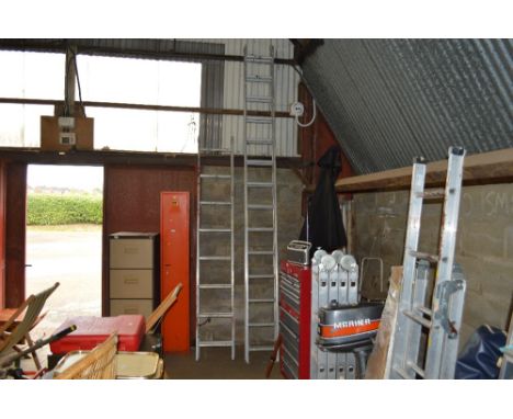 An aluminium extending ladder 