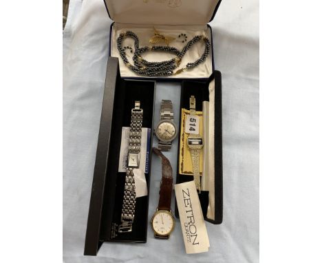 FOUR VARIOUS WATCHES INCLUDING GENTS TIMEX, PULSAR, ZETRON AND HENLEY