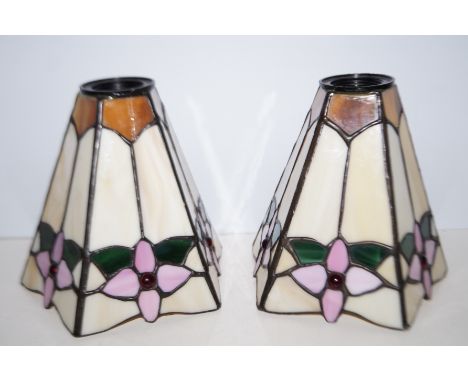 Pair of Tiffany style lamp light shades 