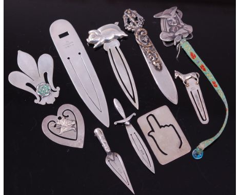 An early 20th century Swedish silver bookmark, of plain undecorated form, maker C.G. Hallberg, Stockholm 1921, length 10.2cm;