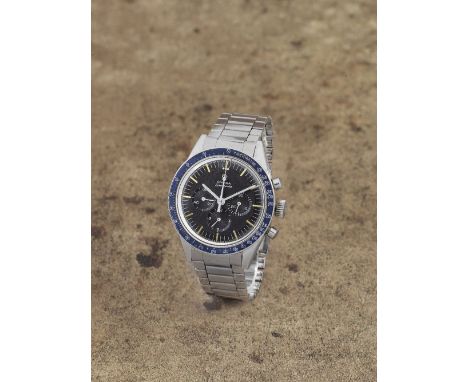 Omega. A fine and rare stainless steel manual wind chronograph bracelet watch with rare blue bezel insertModel: Speedmaster '