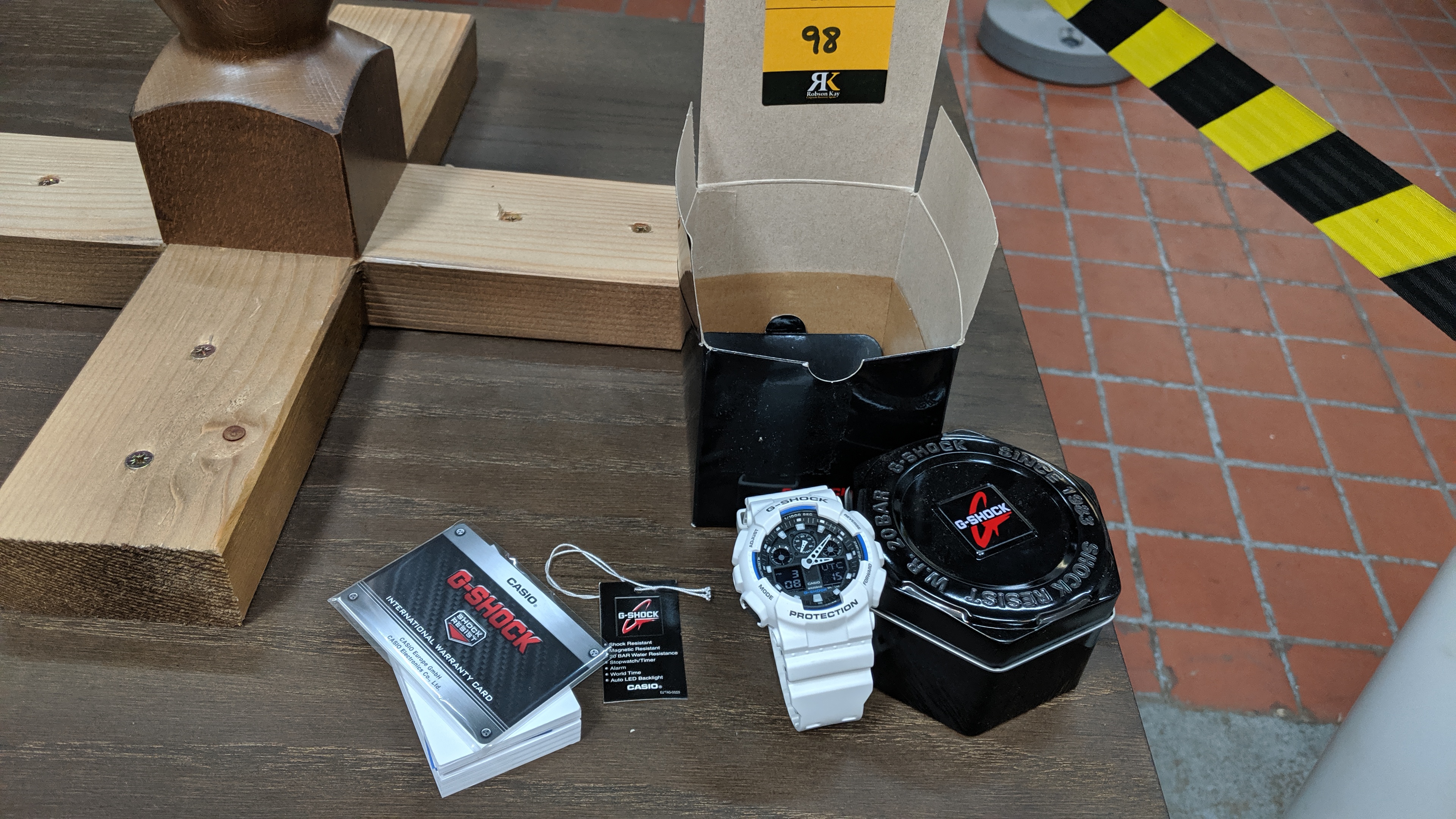 casio g shock water resist 20 bar