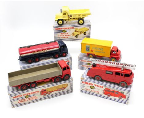 A quantity of Dinky commercial vehicles including ; 955 Fire Engine, 901 Foden Diesel 8-wheel wagon, 942 Foden 14-ton Tanker,