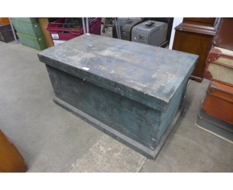 A Victorian pine tool chest 