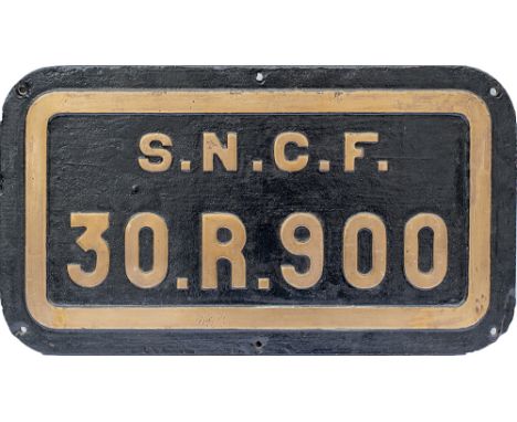 SNCF cast brass tenderplate 30-R-900 ex SNCF 141R 2-8-2 locomotive. Face restored and rear original with casting ALCO5270. Me