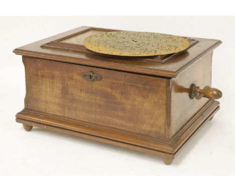 A Symphion walnut disc musical box, playing 10 5/8in discs, sublime harmony comb arrangement, in a typical walnut case, seria