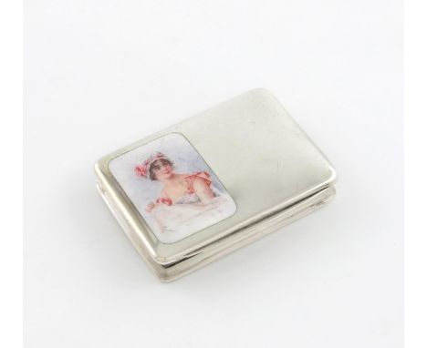 A Continental silver and enamel snuff box, possibly Austrian, maker's mark GG, rectangular form, the hinged cover with an ena