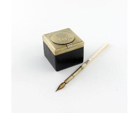 λA Victorian silver-gilt mounted black leather travelling inkwell and dip pen, by Charles and George Asprey, London 1888, squ