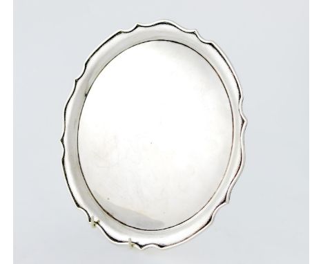 A Chinese silver salver, by Tackhing, Hong Kong circa 1920, circular form, moulded border with matted decoration, on four bun