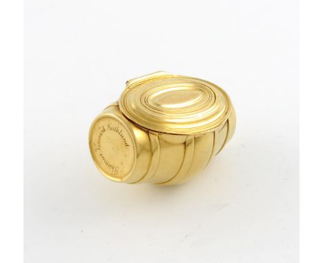 A mid-18th century gold keg snuff box, unmarked, in the form of a barrel with hinged cover, interior with a later engraved pr