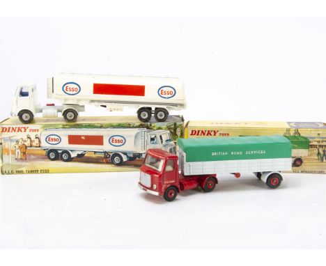 Dinky Toys A.E.C Articulated Lorries, 914 A.E.C Articulated Lorry, red cab, 'CIA 7392' on doors, off-white interior, light gr