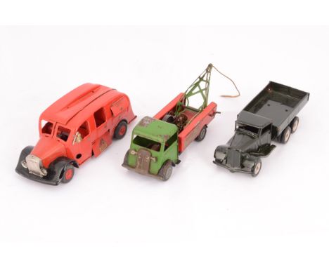 Tri-ang Minic Tinplate clockwork Commercial Vehicles, 62M Fire Engine (lacks ladder and hoses), repainted 10M dark green Lorr