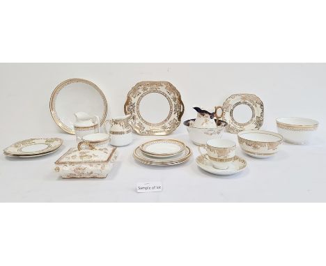 Quantity of Noritake and other gilt bordered tea china 