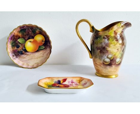Royal Worcester fruit painted jug by E. Townsend, printed puce marks, 20th century, painting with ripening fruits on a mossy 