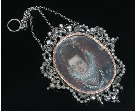 A late 17th / early 18th century portrait miniature of a European noblewoman wearing pearls and a ruff. In gold and silver mo