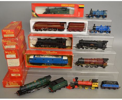 OO Gauge. 10 Locomotives, mostly by Tri-ang,&nbsp; housed in incorrect or incomplete packaging including R.358 Davy Crockett 