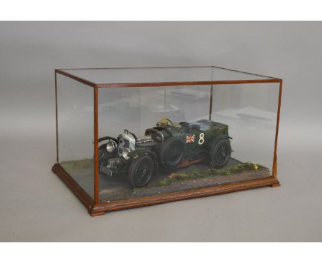 A well constructed kit built model of a 1930 'Blower' Bentley 4.5l Racing Car in 1:12 scale, primarily of plastic constructio