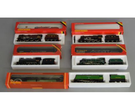 OO Gauge. 5 boxed Hornby Steam Locomotives including R.150 LNER 4-6-0 B12/3 Class, R.840 LMS 4-6-0 Black Five, R.374 SR Battl