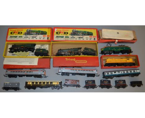OO Gauge. A Tri-ang R.155 Diesel Switcher, G+ boxed, and an R.257 Double ended Locomotive with Pantographs, generally VG with