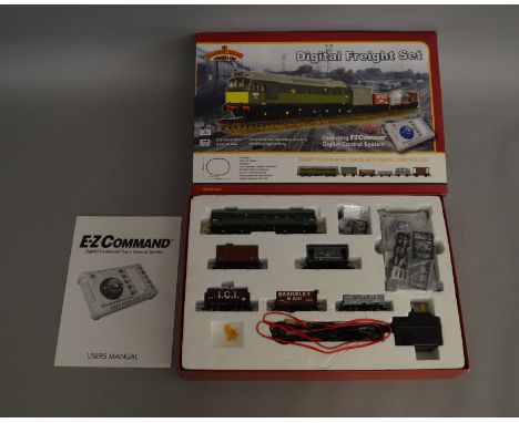 OO Gauge. A Bachmann 30-045 Digital Freight Set, containing a Class 25 Diesel, 5 Wagons, 'E-Z&nbsp; Command' Digital Controll