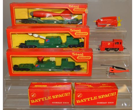 OO Gauge. 2 Tri-ang R.752 Battle Space Turbo Cars from the 'Battle Space' range, both appear VG boxed, together with three ot