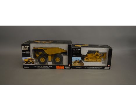 2 CAT 1:50 scale boxed die-cast models by Norscot; #55070 and 55151