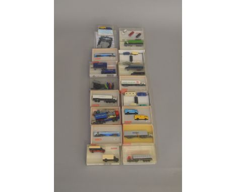 N Scale. EX SHOP STOCK 15 Wiking assorted boxed vehicles together with 20 loose vehicles (35).