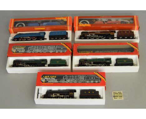 OO Gauge. 5 boxed Hornby Steam Locomotives including R.063 Class 7 Britannia Loco iwth Tender, R.065 BR 2-10-0 'Evening Star'