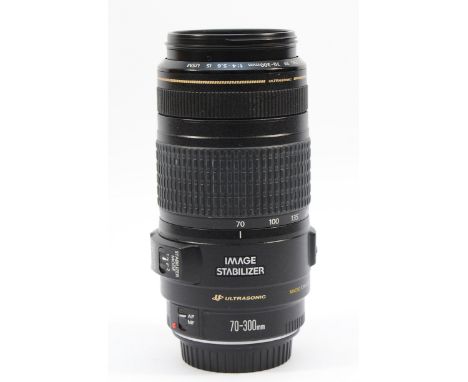 A Canon EF f/4-5.6 70-300mm lens.Condition:There is fungus in the lens.  