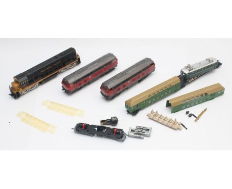 Model Railwayania; Comprising three 00 gauge locomotives including Rivarossi Northern Pacific DB, together with a Berliner TT