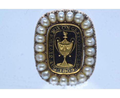 Georgian yellow metal, pearl, enamel & plaited hair mourning brooch, with inscription dated 12 Aug 1809, tests positive for 9