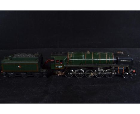 Hornby 9220 Evening star engine with coal wagon.  