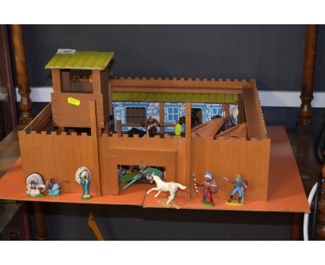 Vintage play arena with Various plastic Britain's cowboy and Indian models.  