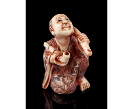 Ivory netsuke of a seated man with pipe, signed, with EU certificate 24NL326101-20, Japan Taisho period ca. 1920, 3.5x2.5 cm 