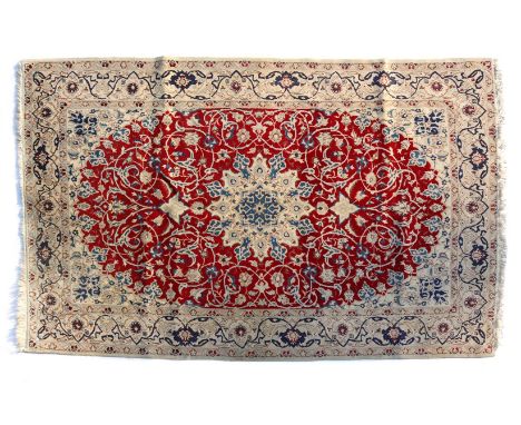 Hand-knotted wool carpet with oriental decor, 254x157 cm